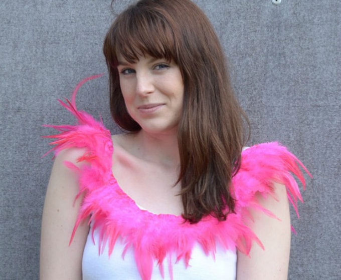 removable feather shrit collar