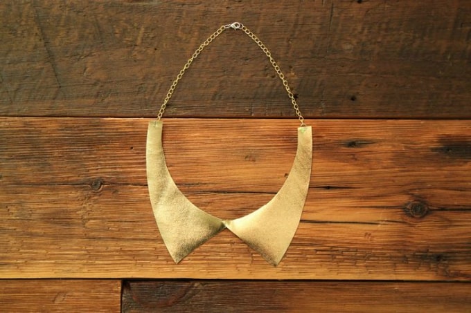 gold collar necklace