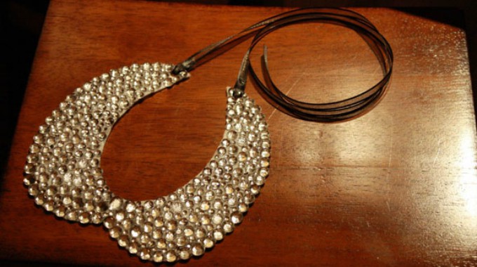 rhinestone collar necklace