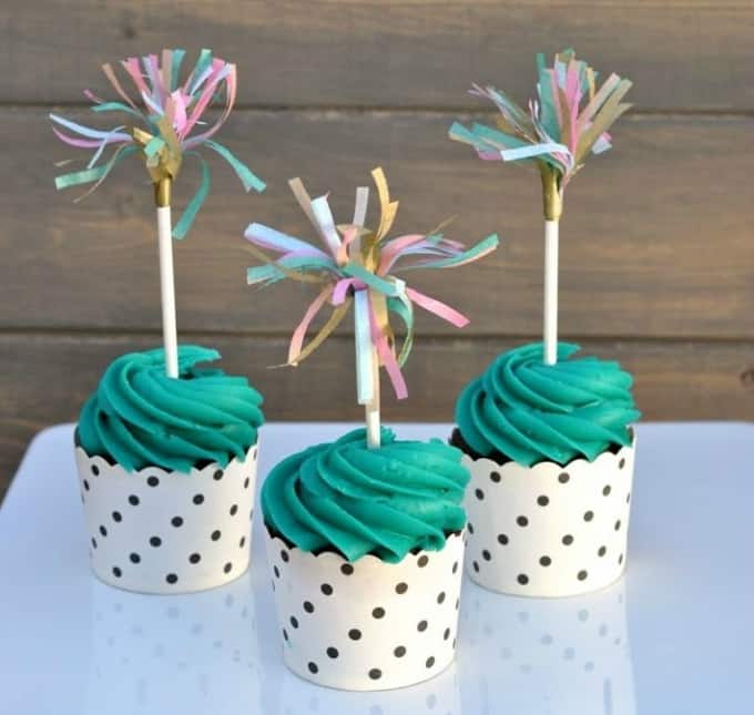tissue paper cupcake topper