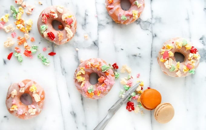 macarons glazed donuts
