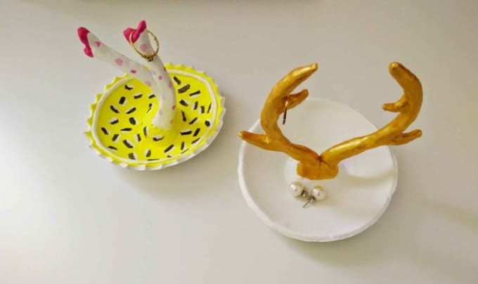 How to make a ring holder