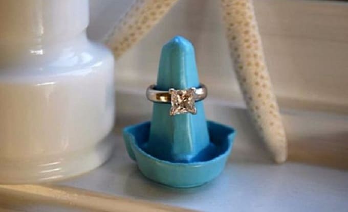 Ring Holder made Egg Cartoon