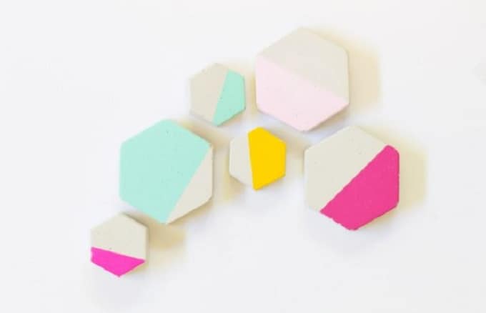 color-dipped magnets