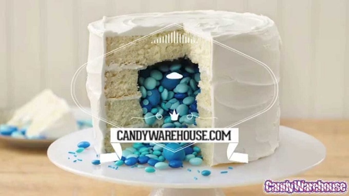DIY gender reveal cake