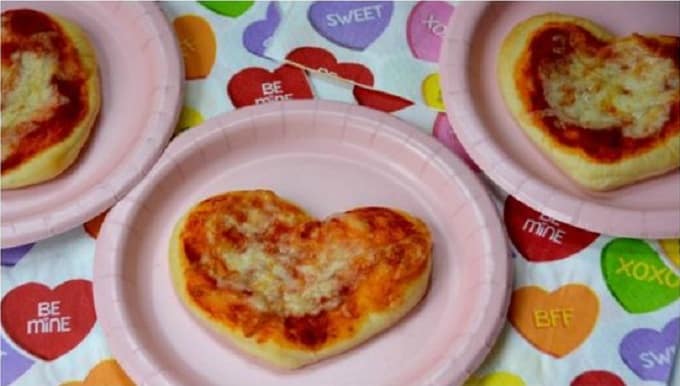 heart shaped pizza
