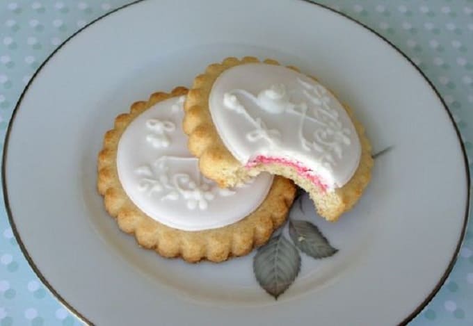 gender reveal cookies