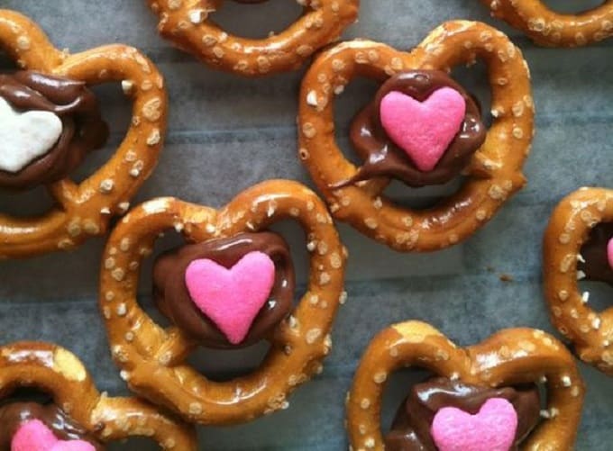 Valentine’s Day pretzels