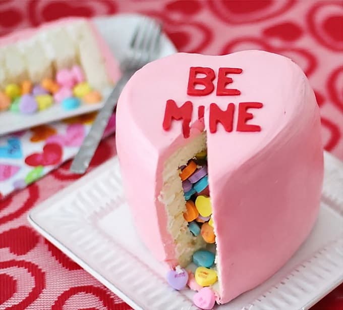 Valentine’s Day pinata cake