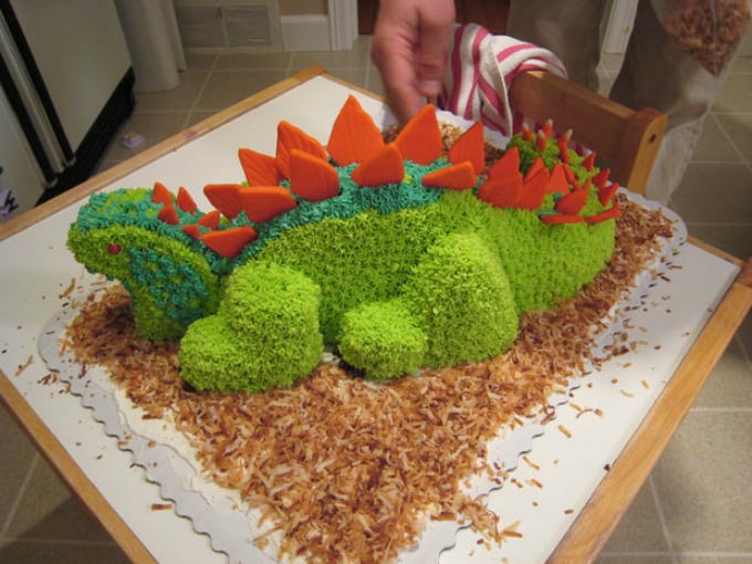 dinosaur birthday cake