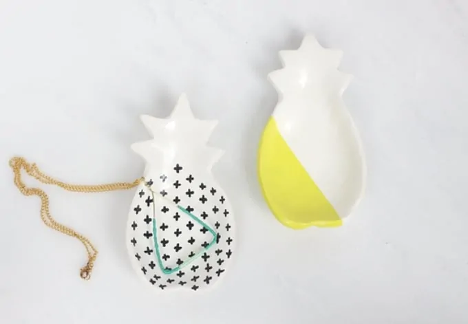 DIY pineapple ring dishes