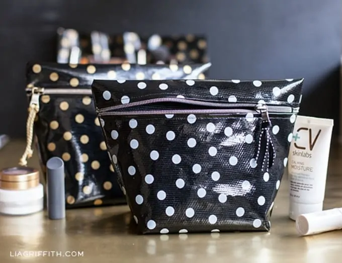diy oil cloth makeup bags