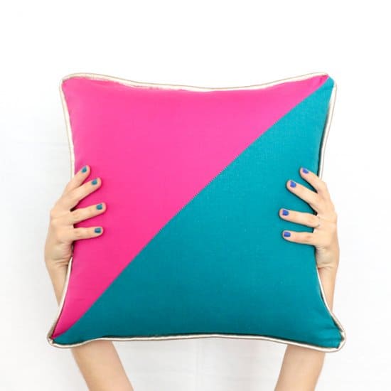 32 Decorative DIY Pillow Ideas That Will Transform Any Space • Cool Crafts